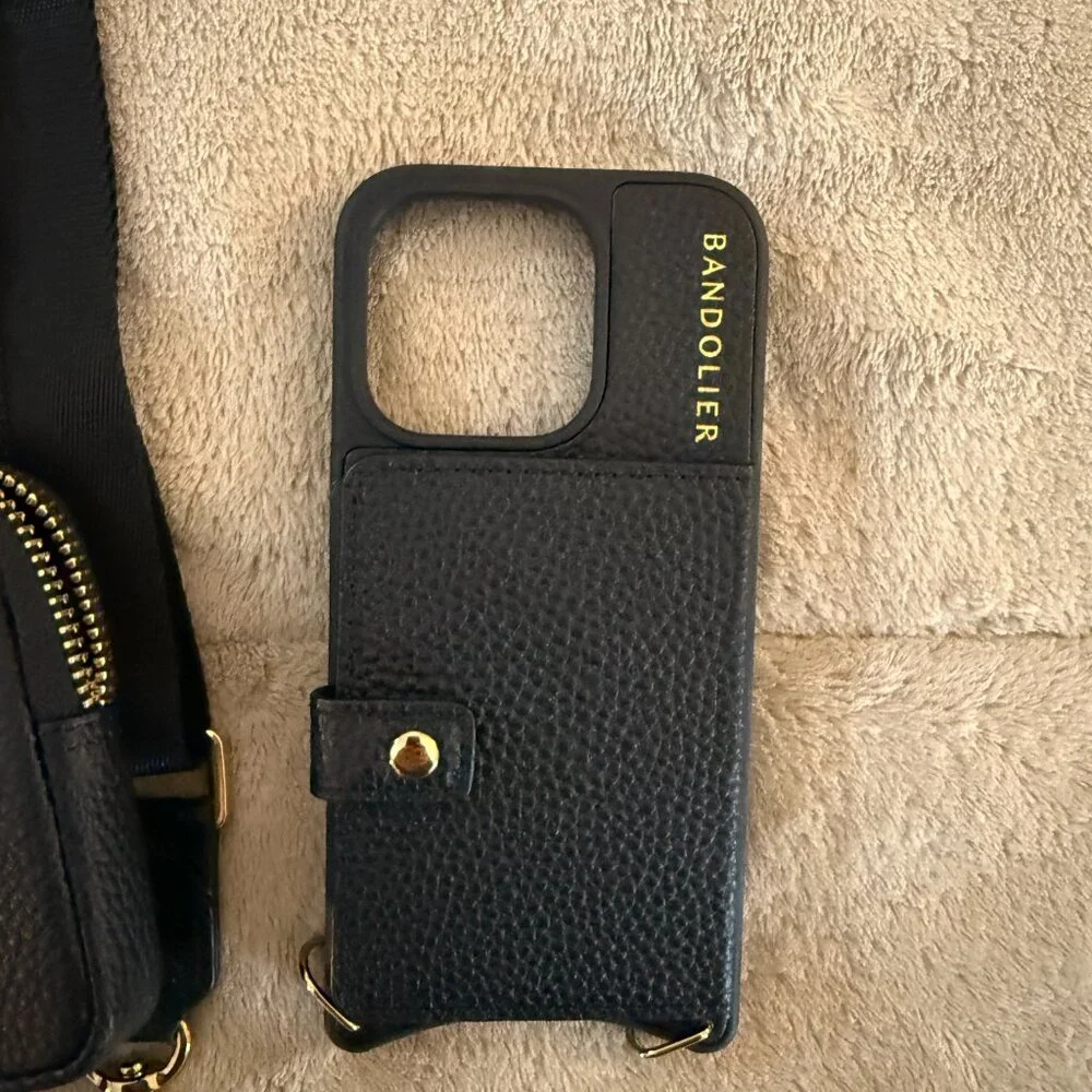 BANDOLIER- IPHONE 15 PRO- Magsafe Mile Case and Bodie Cross Body Strap - Picture 4 of 6